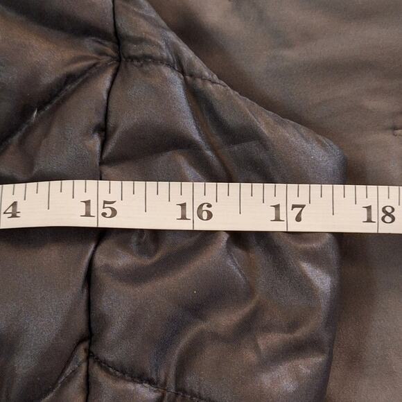 The North Face Puffer Vests Women's XS Grey Metallic Goose Down Outdoor Gorpcore - Picture 6 of 11